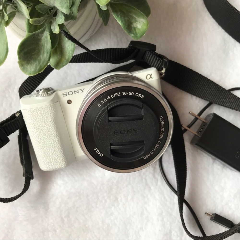 New Sony X 5100 Wi-Fi Camera